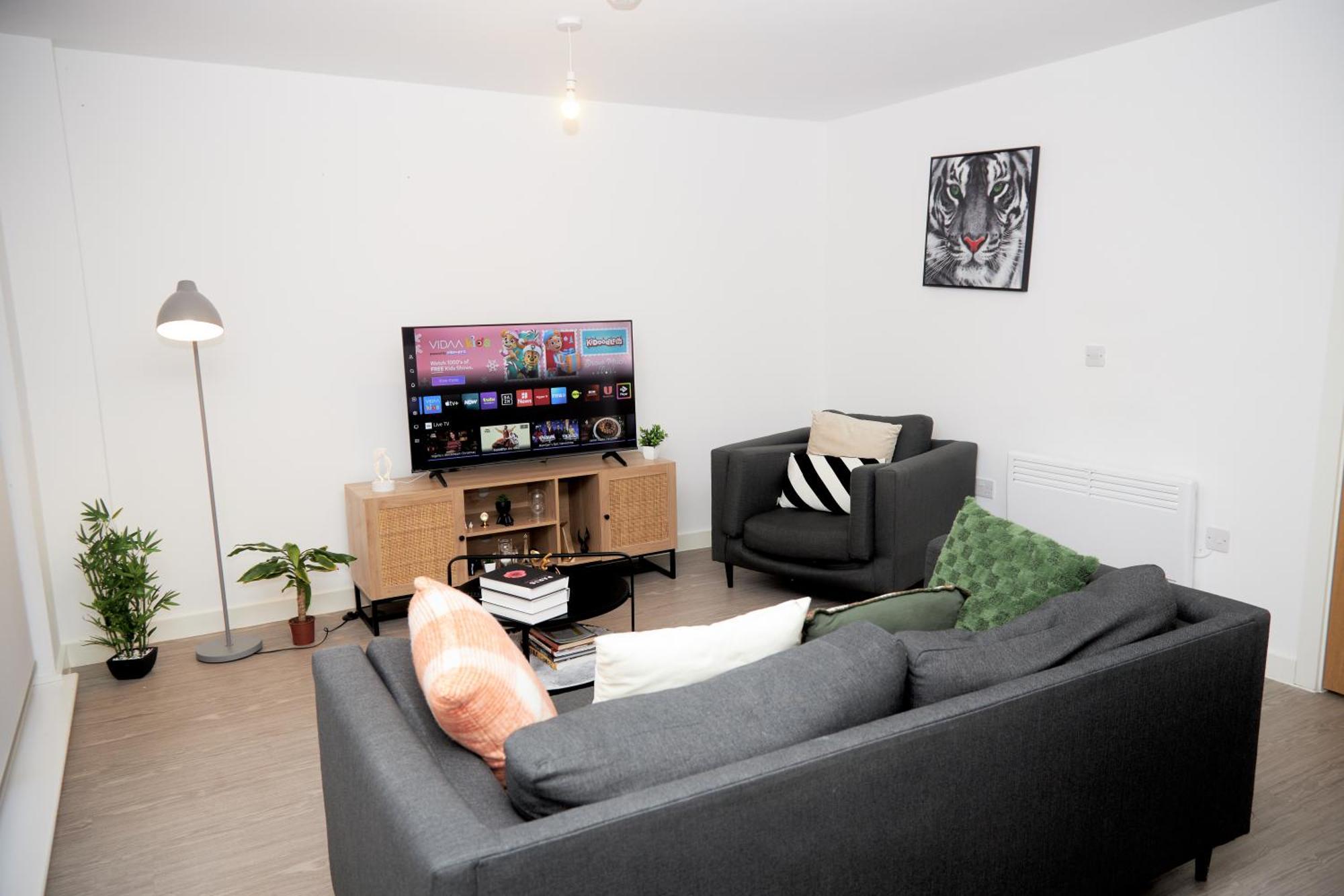 Obi'S House&Suites - Luxury 2Bed Duplex Apartment With Balcony Manchester Exterior photo