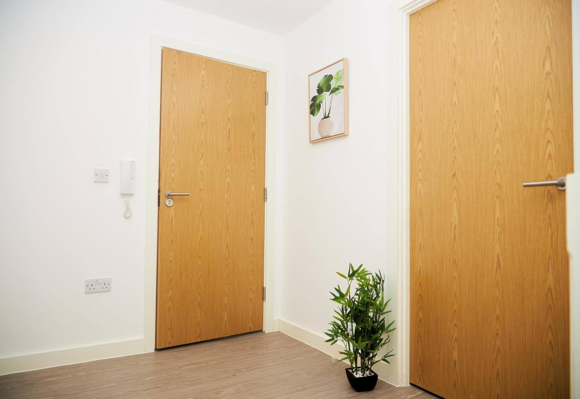 Obi'S House&Suites - Luxury 2Bed Duplex Apartment With Balcony Manchester Exterior photo