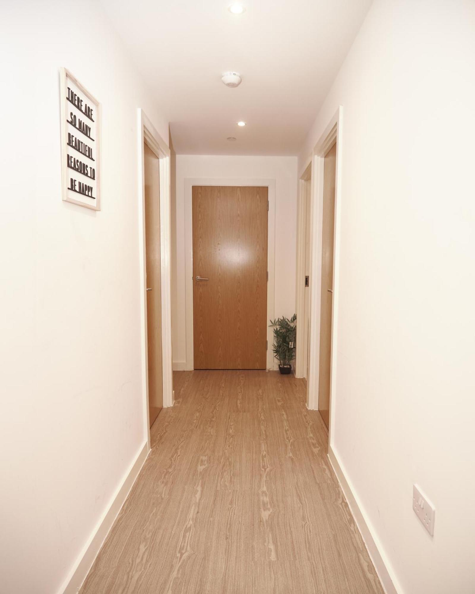 Obi'S House&Suites - Luxury 2Bed Duplex Apartment With Balcony Manchester Exterior photo